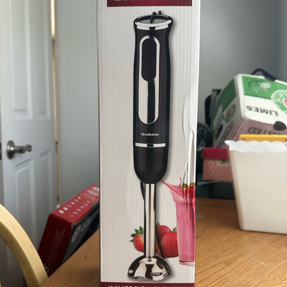 Brookstone Immersion Boender